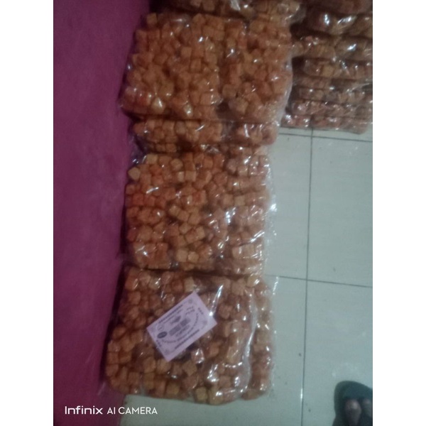 

krupuk dadu / kerupuk tahu