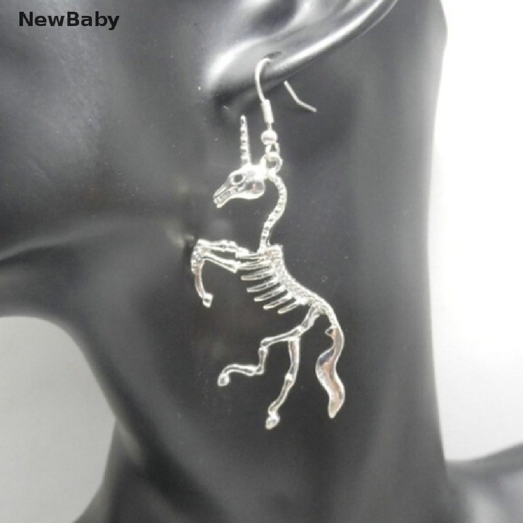 2 Pasang Anting Bentuk Kerangka Gaya Punk Untuk Wanita