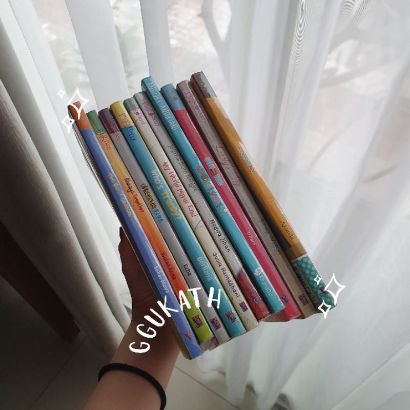 [PRELOVED] Buku Novel Anak Pink Berry Club