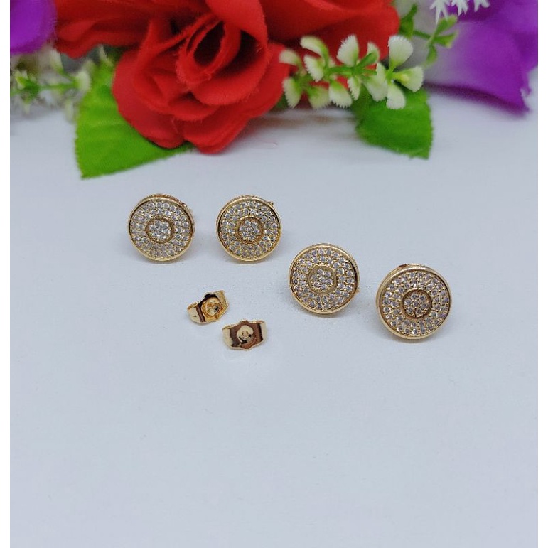 Anting-anting permata A-C