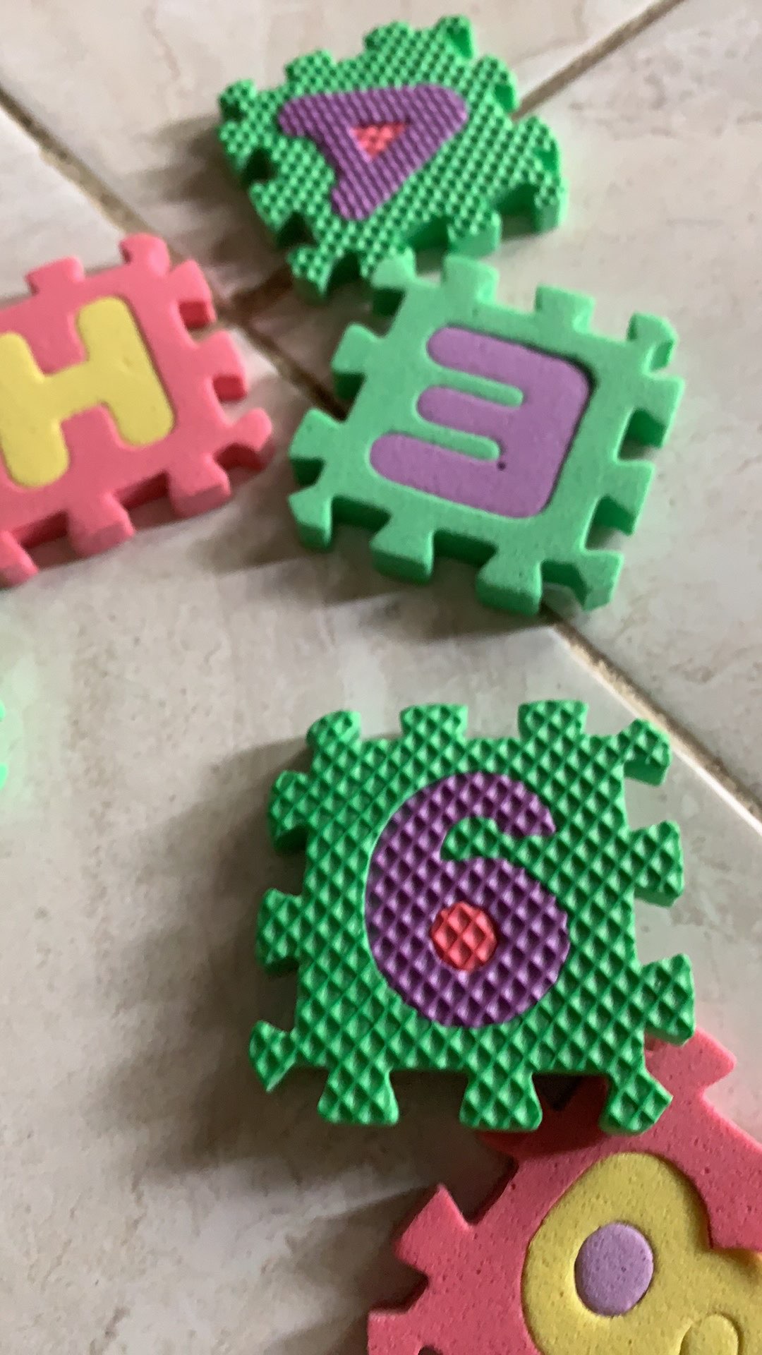 36pcs / Set Karpet Alas Lantai Mini Dengan Bahan Halus Dan Gambar Motif Alfabet