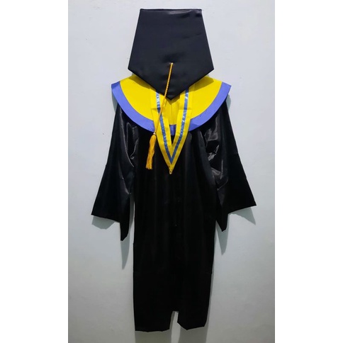 Toga Wisuda Dewasa