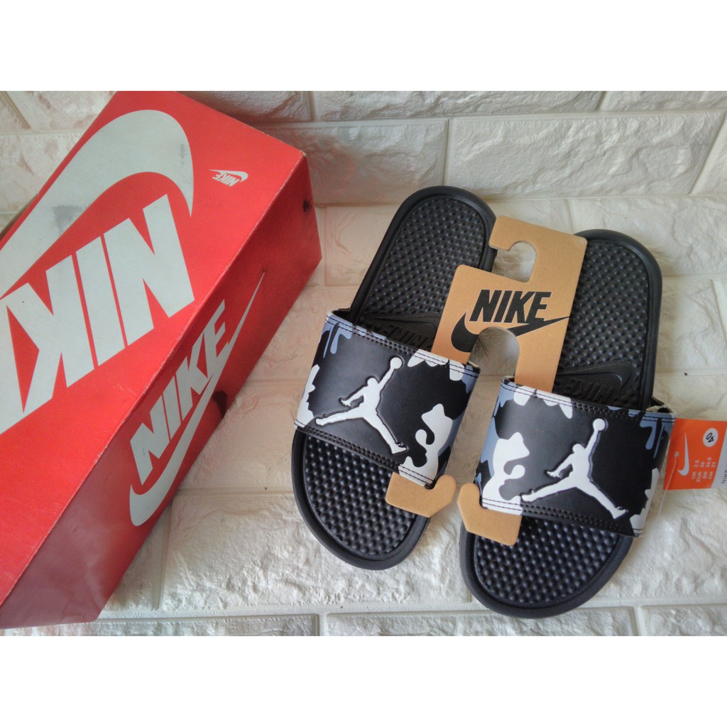 Sandal Nike Air_Jordan Benassi Swoosh Premium