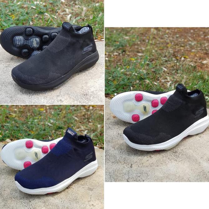 promo sepatu pria skechers / skecher /sketchers gowalk revolution ultra jolt - hitam, 40 terbaru