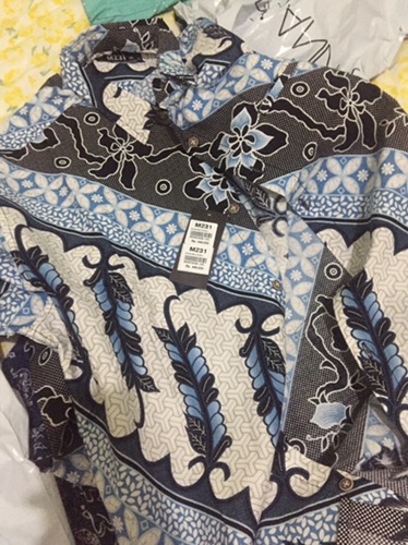 M231 Kemeja Pria Batik Panjang Biru 1623a