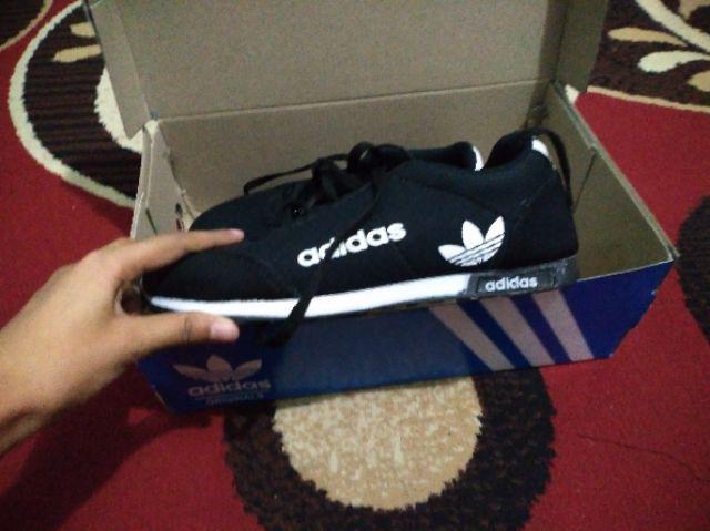 Box Sepatu Harga Per 50pcs