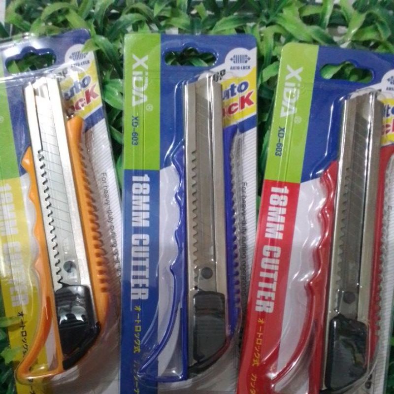 

Cutter stop Auto Lock XIDA XD-603 panjang 18cm