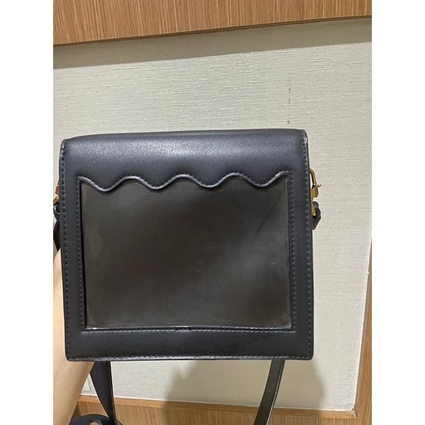 Preloved Tas Charles n Keith Original store