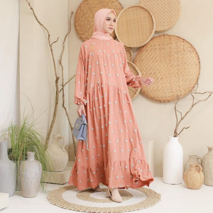 dyn clothingline / Hana mom / Couple by DYN