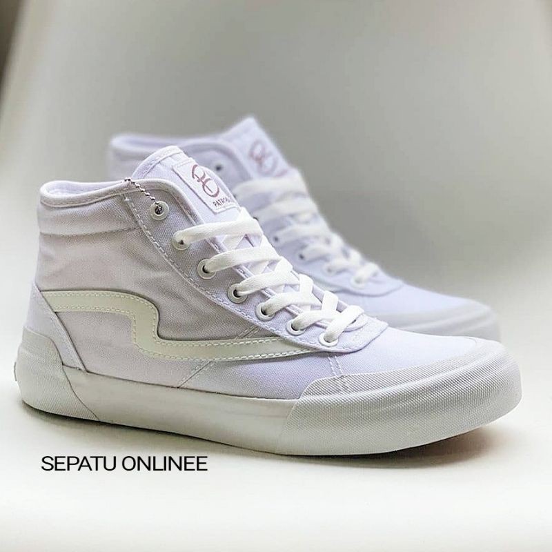 Patrobas ivan high triple white