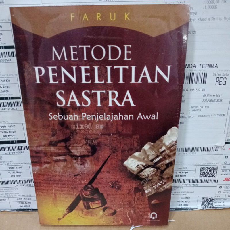

METODE PENELITIAN SASTRA KARANGAN FARUK