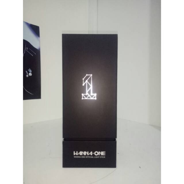 Wanna One Official Lightstick Preloved
