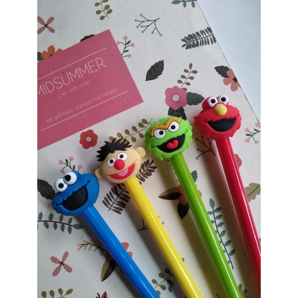 

Pulpen Karakter Elmo