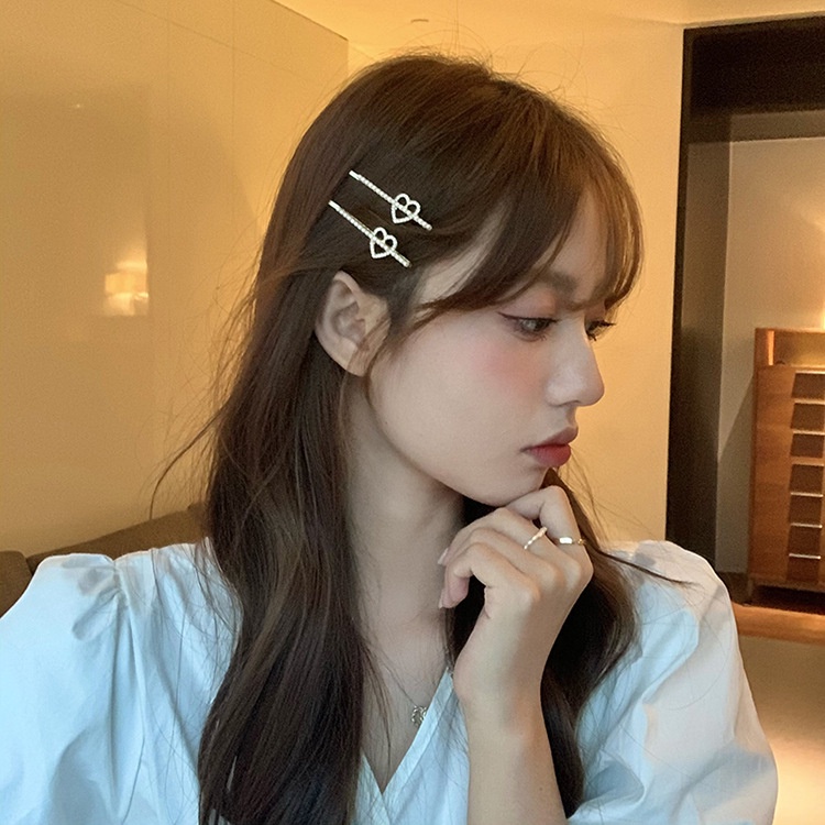 Mutiara Jepit Rambut Lady Temperamen Manis Jantung Sisi Poni Klip Korea Hiasan Rambut