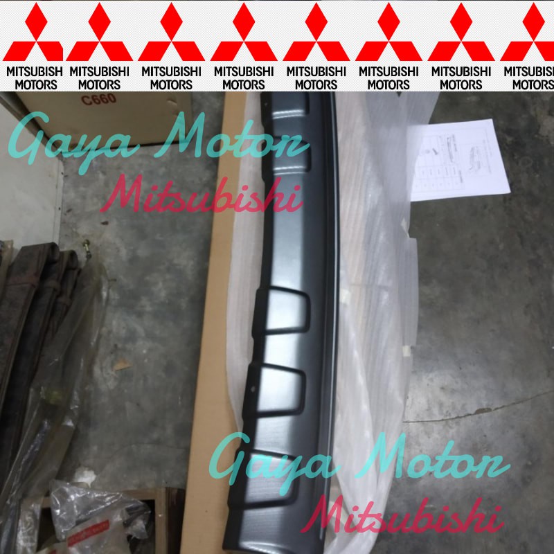 (100% Quality ) spoiler garnish bemper belakang Mitsubishi Outlander sport 2012-2013 mantap