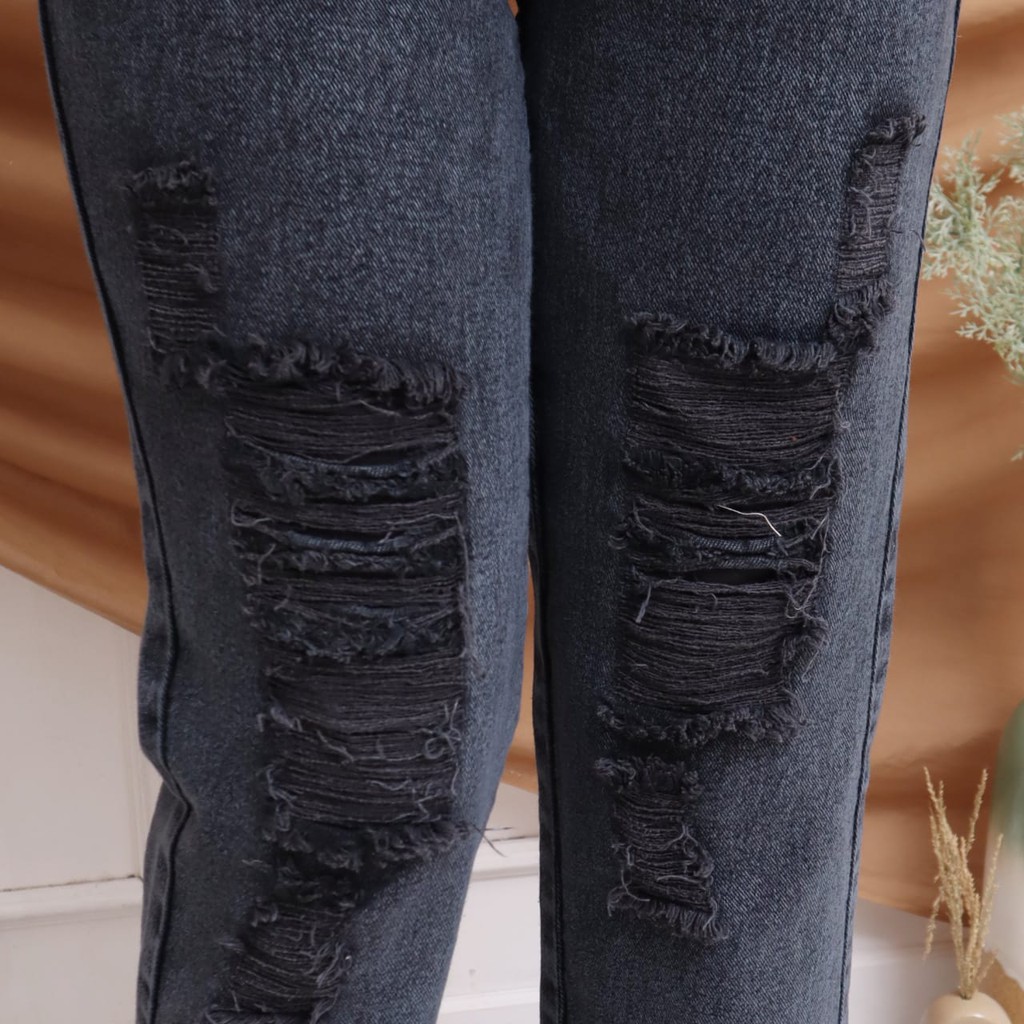 FWR - CELANA BOYFRIEND JEANS RIPPED FURING ARSY