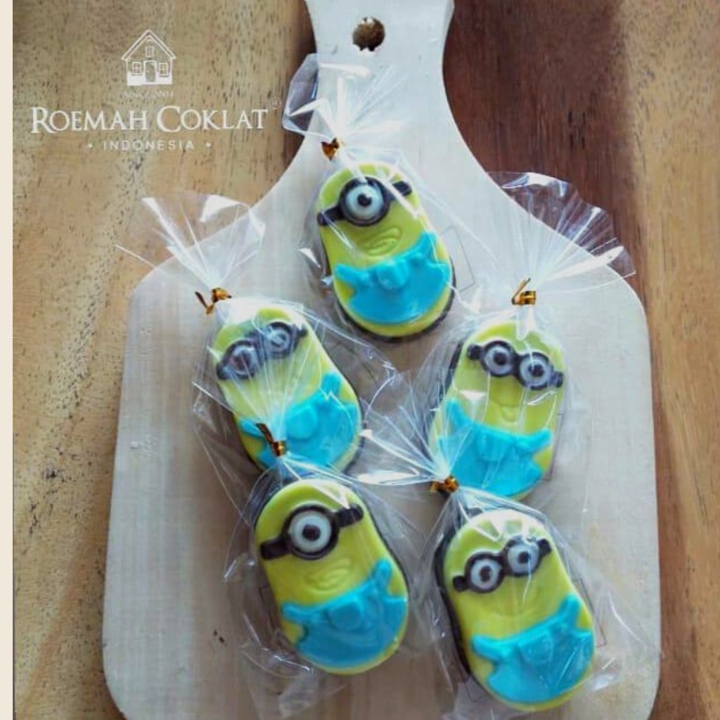 

COKELAT KARAKTER BUNGKUS - CHOCOLATE SNACK - MAKANAN RINGAN - MINION - POOH