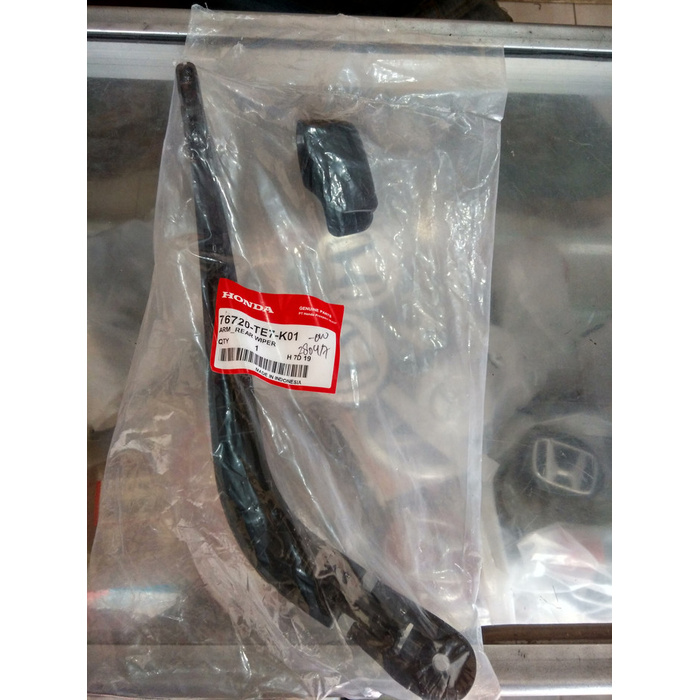 Arm Wiper Belakang Mobilio ORIGINAL