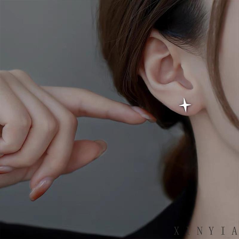 【COD】1 Pasang Anting Stud Desain Bulan Bintang Bahan S925 Silver Anti Alergi Untuk Aksesoris Pelajar