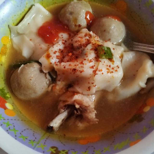 

Bakso pangsit