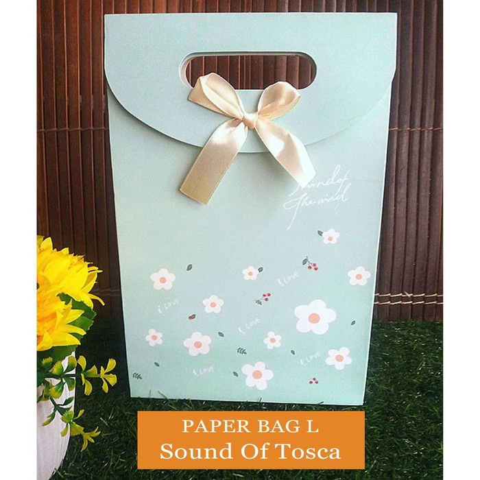 

Terlaris Paper Bag Motif / Tas Kertas Kado / Tas Ulang tahun - L Sound Of
