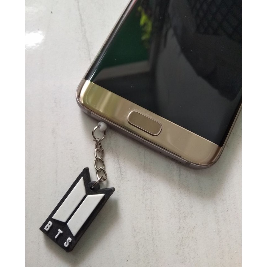 gantungan strap pluggy bts kpop bangtan boys