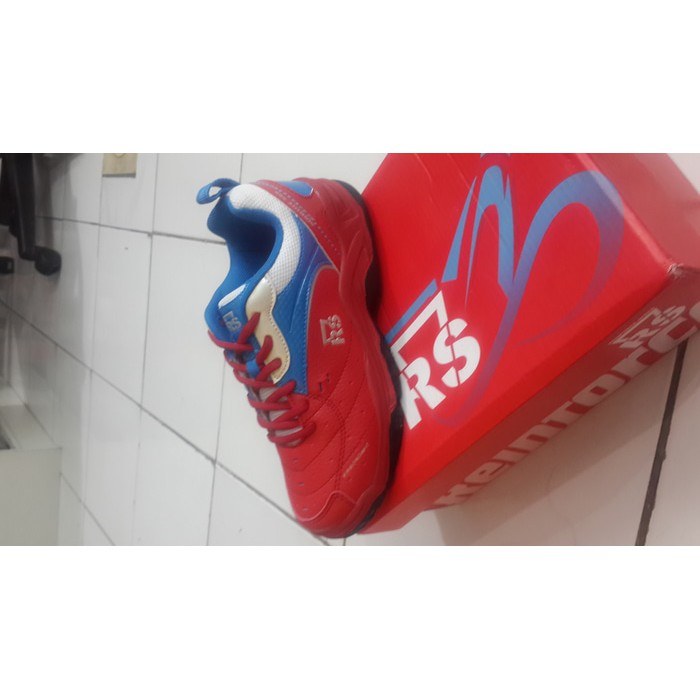 sepatu rs sirkuit 568