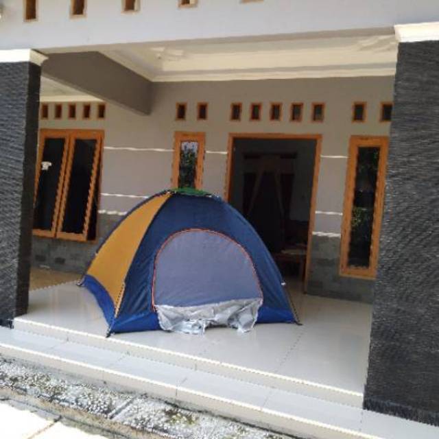 Tenda camping 4 orang