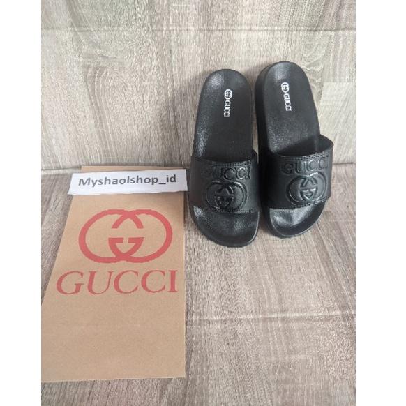 AHI Sandal Selop Gucci Full Black Distro Slip On Pria Dan Wanita Sendal Slop Slide Flip Flop Dewasa☌