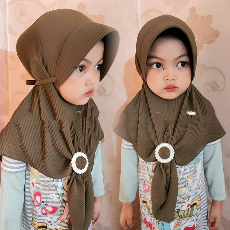 jilbab plisket anak ped/bergo plisket gesper anak