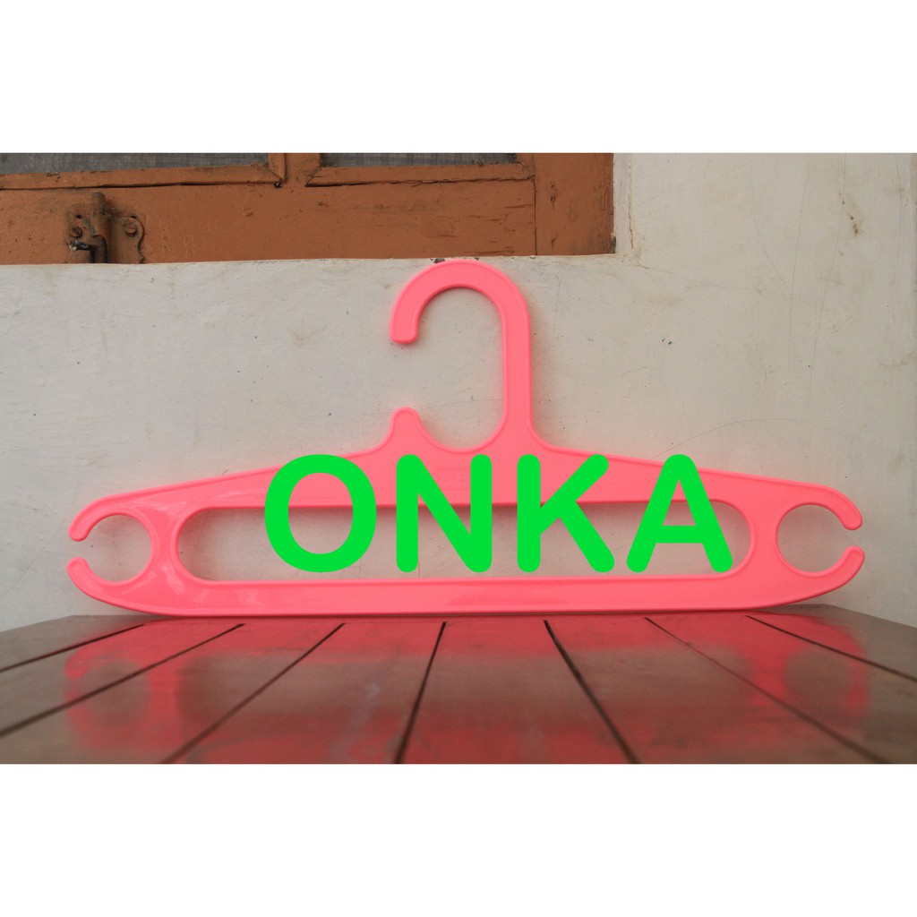 Hanger 17 INCH warna pink / GANTUNGAN BAJU / HANGER PINK / HANGER PALING MURAH