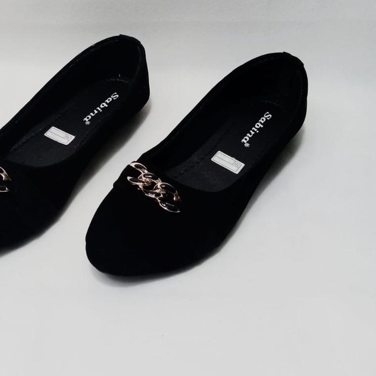 Sepatu balet wanita simple kekinian flatshoes sol karet viral 2022 sepatu hitam variasi rantai emas