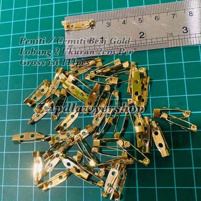 

Peniti / Cemiti Besi Gold 2cm Lobang 2 Per Gross isi 144pcs Peniti Pin Bross Aksesoris Wing Name Tag