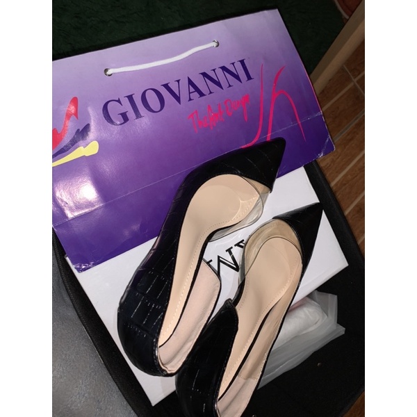 Sepatu heels Giovanni hitam
