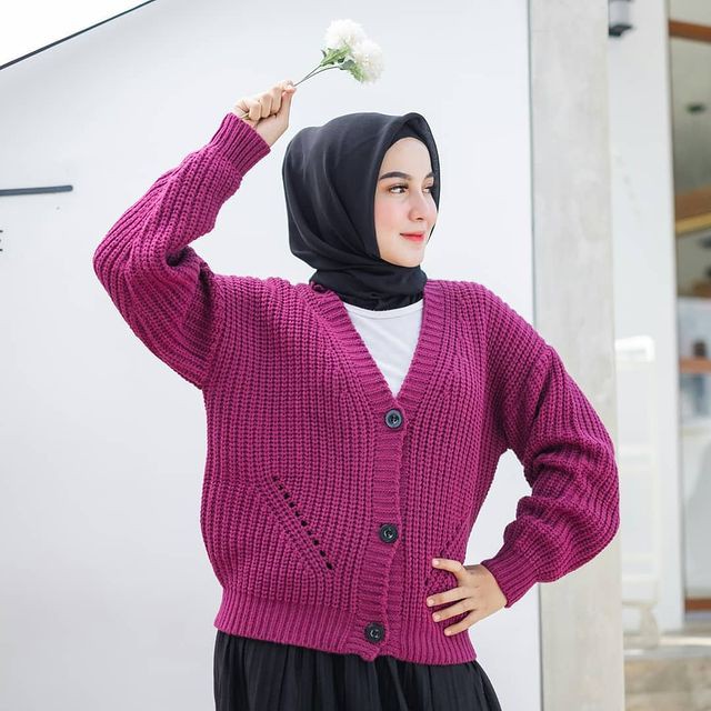 Cardigan Rajut Wanita Tebal