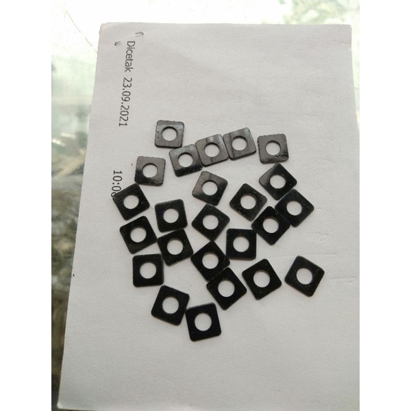 Tutup magnet segala jenis motor harga satuan