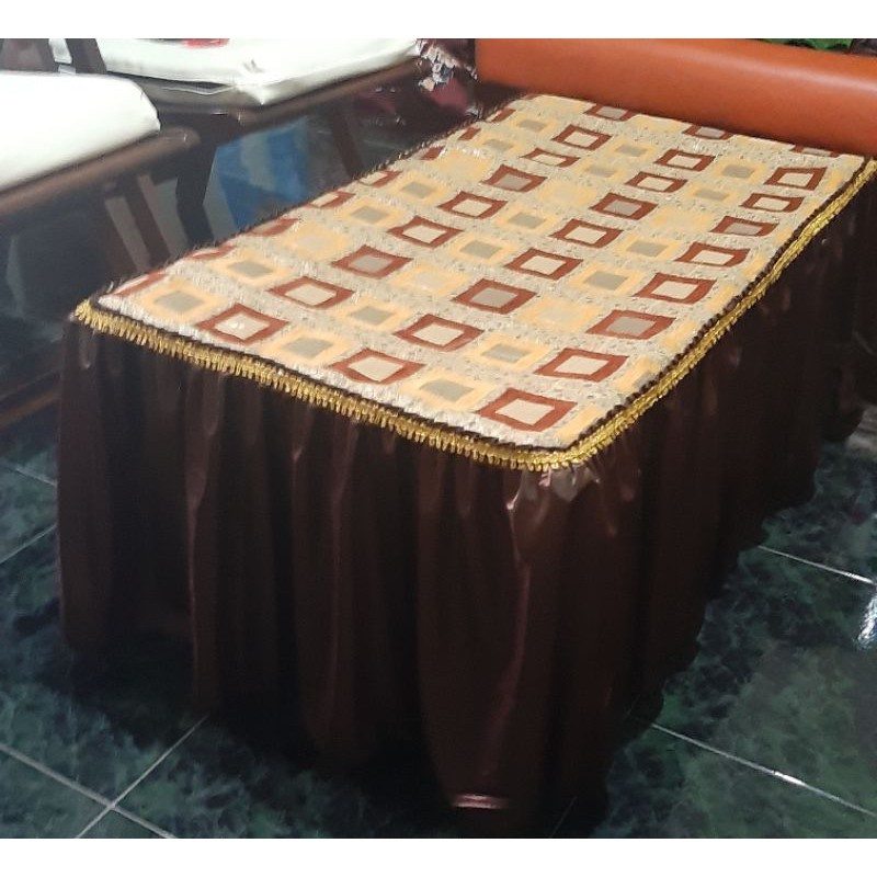 Taplak meja tamu rempel jumbo