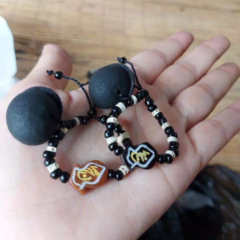 gelang sawan motif terompah