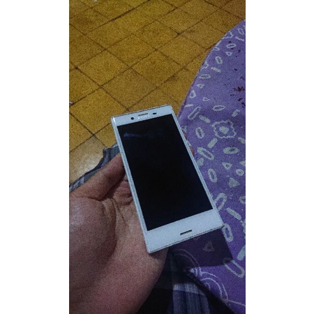 LCD x compact ori copotan no minus bersih no ws