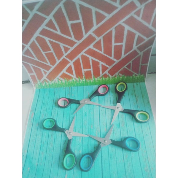 

Gunting gagang Warna