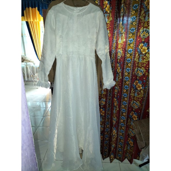 SALE (Preloved) gamis organza | dress akad putih