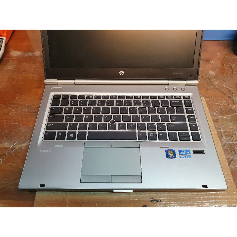 Laptop HP Elitebook 820 G3 Core i5 Ram 32GB Ssd 1TB Slim Ringan Warna Silver