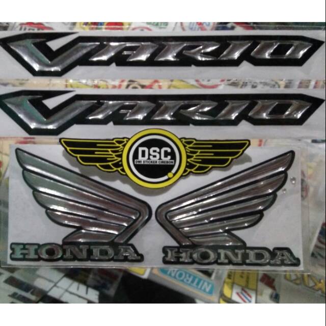4 Buah Peralatan Mobil Ban Dekorasi Emblem Pelek Roda 4 Buah Peralatan Mobil Ban Dekorasi Emblem Pelek Roda