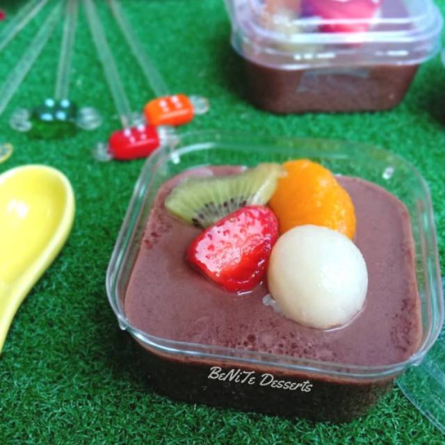

Puding Coklat Buah ukuran 6x6cm