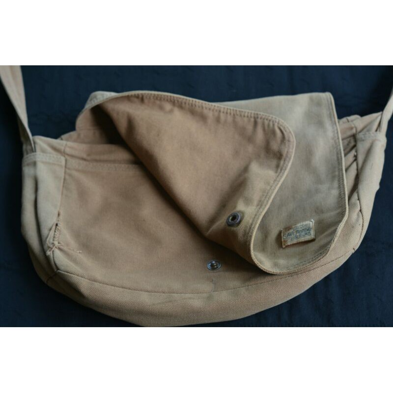 tas slempang save my monday