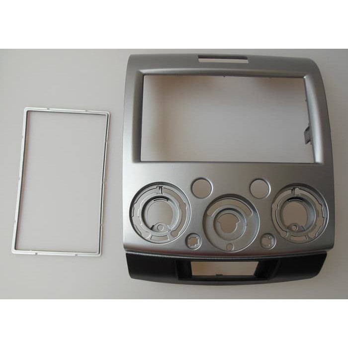 Panel Audio Ford Everest 2006 2010