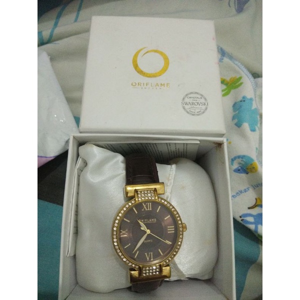 jam tangan oriflame