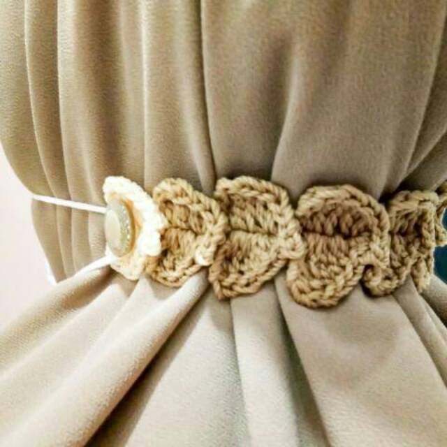 Penyambung tali masker hijab