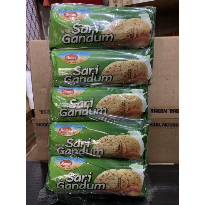 

Biskuit Roma Sari Gandum Roll 149 Gram