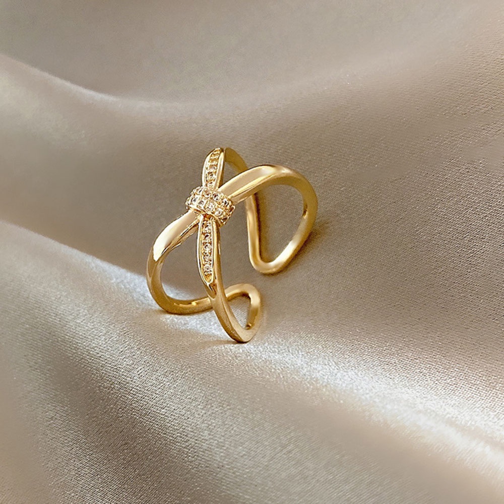 【COD Tangding】Cincin Model Terbuka Desain Silang Geometri Hias Zircon Gaya Mewah Untuk Wanita